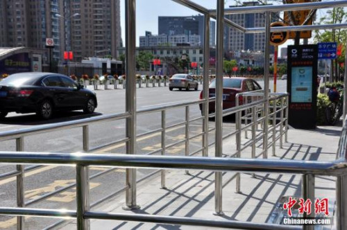 YψDڱֵ؅^(q)εO(sh)վ<a target='_blank'  _fcksavedurl='http://www.chinanews.com/'></table><p  align=
